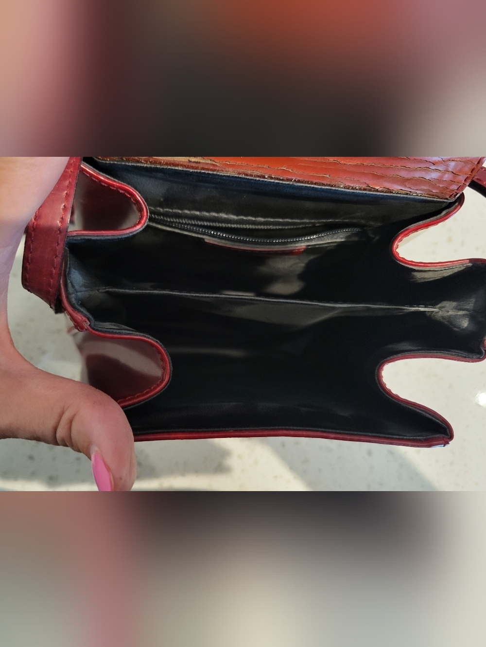 Simone Firenze Red Leather Crossbody Bag | Italian Leather Purse - Picture 6 of 8